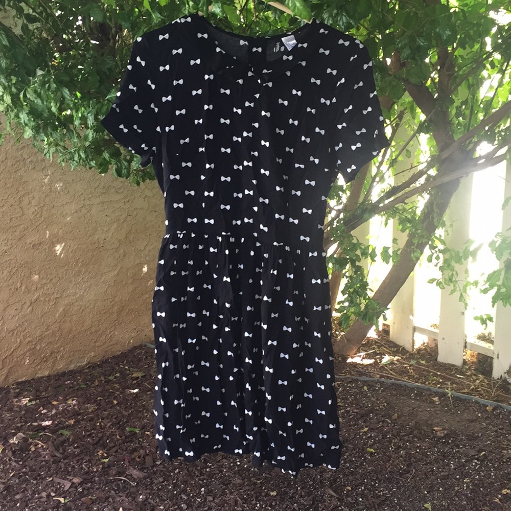 Peter Pan Collared Bow Print Dress